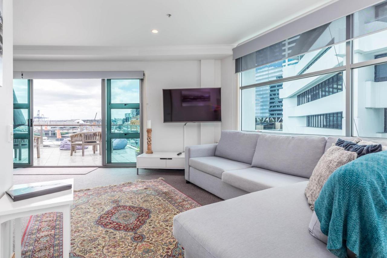 Stunning Waterfront Location With Huge Balcony! Lejlighed Auckland Eksteriør billede